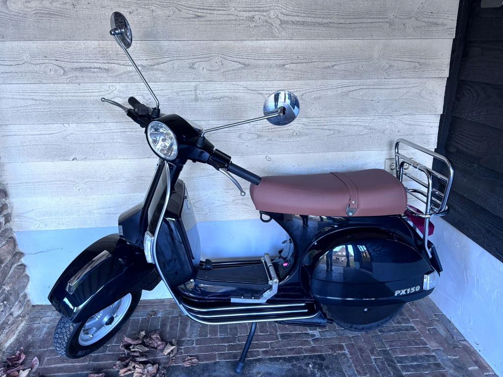 Nieuwstaat VESPA PX150 4500KM, Motoren, Particulier, Scooter