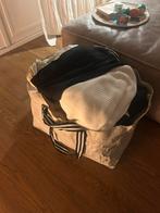 Tweedehands kleding, Ophalen, Gedragen