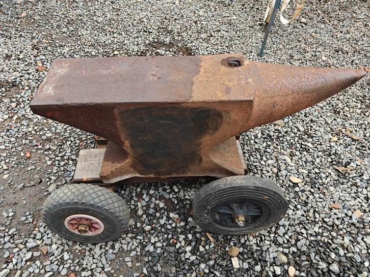 Aambeeld 266kg, Antiek en Kunst, Antiek | Gereedschap en Instrumenten, Ophalen