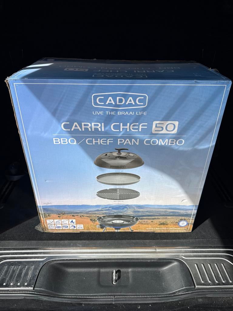 Cadac Carri Chef 50 BBQ/Chef Pan Combo - Nieuw in doos, Tuin en Terras, Gasbarbecues, Ophalen of Verzenden, Nieuw