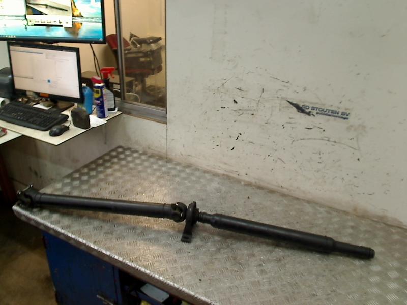 Tussenas Mercedes-Benz Vito (639.6) (2003-09/2014-08), Gebruikt, Mercedes-Benz AG, Mercedes-Benz, Mercedesstraße 120, Stuttgart 70372, , Duitsland