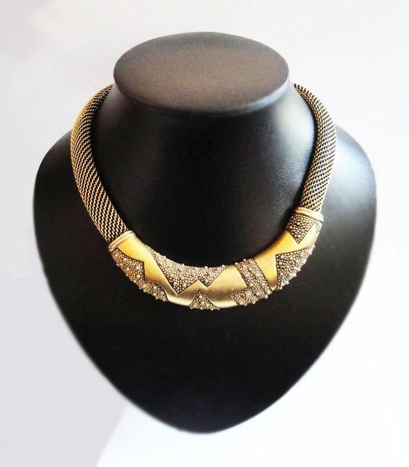 Ketting Choker Goud kleurig Monet Vintage, Sieraden, Tassen en Uiterlijk, Kettingen, Ophalen of Verzenden, Zo goed als nieuw, Goud