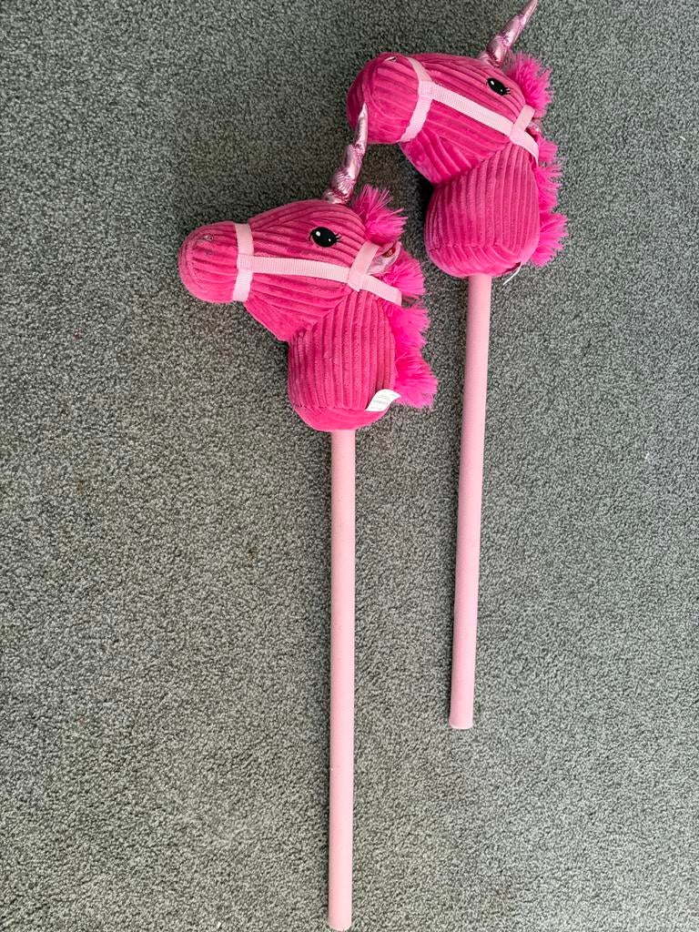 Roze Eenhoorn Stokpaardjes - Set van 2, Ophalen, Zo goed als nieuw, Jongen of Meisje