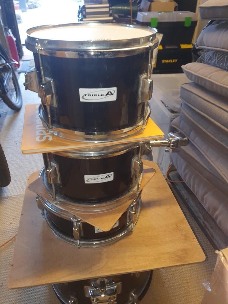 Budget drumset;Triple A Tom, Snare en Basdrum Set- Gebruikt, Muziek en Instrumenten, Percussie, Ophalen of Verzenden, Gebruikt