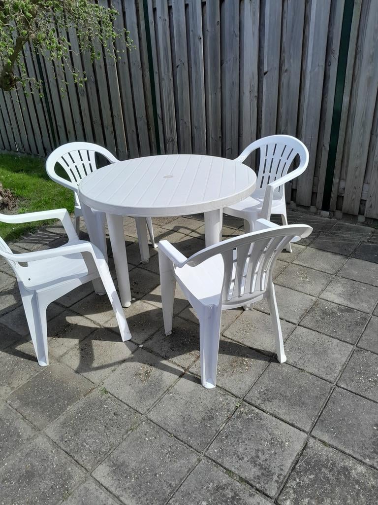 Tuinset tafel met 4 stoelen te koop, Ophalen, Gebruikt