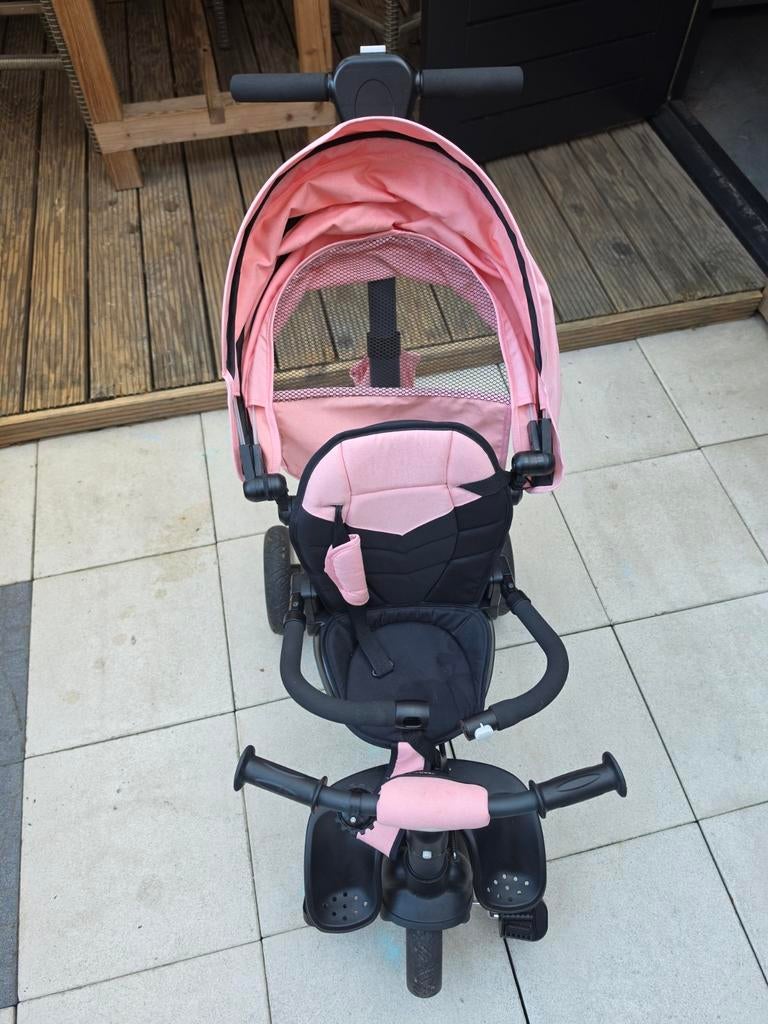 Kinder driewieler / fiets vanaf 9 maanden, Ophalen, Zo goed als nieuw