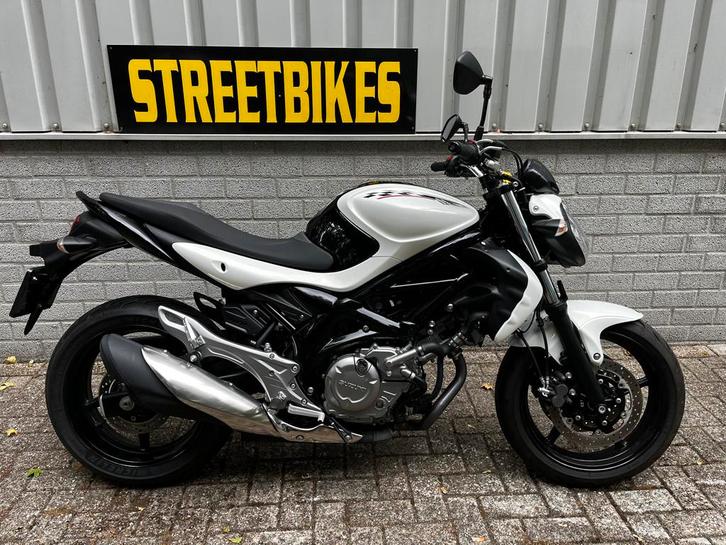 Suzuki GLADIUS (bj 2013), Motoren, Motoren | Suzuki, Bedrijf, Toermotor