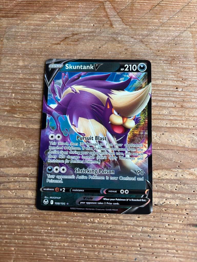 Skuntank V Pokémon Kaart (108/195) - Zo goed als nieuw, Ophalen of Verzenden, Zo goed als nieuw, Losse kaart
