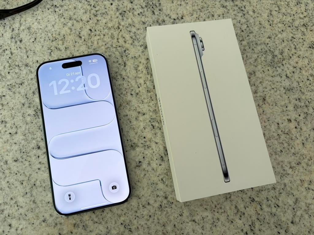 iPhone Air Sky Blue 256GB, Ophalen of Verzenden, Zo goed als nieuw, Blauw, 256 GB