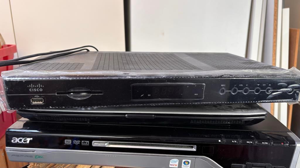 2 Cisco Decoder met Harde Schijf voor Opnames, Ophalen of Verzenden, Zo goed als nieuw, Decoder