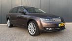Skoda Octavia Combi 1.4 TSI Greentech Full Options, Auto's, Skoda, Euro 5, Gebruikt, Beige, 4 cilinders