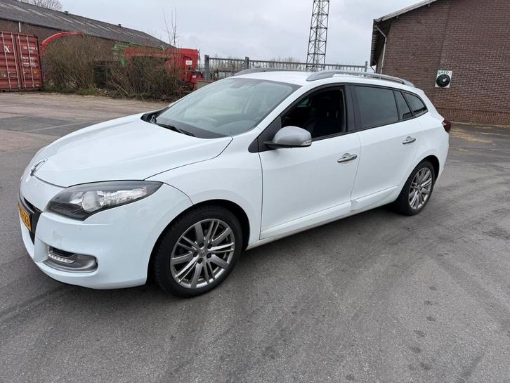 Renault Mégane 1.5 DCI 81KW Estate 2012 Wit GTline, Auto's, Renault, Bedrijf, Mégane, Airbags, Airconditioning, Centrale vergrendeling