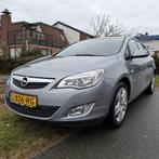 Opel Astra 1.6 Sports Tourer Automaat Trekhaak, Stoelverwarm, Euro 5, Gebruikt, 4 cilinders, 700 kg