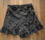 Zwart rokje (skort) van Loavies, Maat 38/40 (M), Zwart, Ophalen of Verzenden, Boven de knie