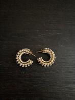 Goudkleurige creolen met  steentjes By Jam, Verzenden, Zo goed als nieuw, Goud, Overige materialen