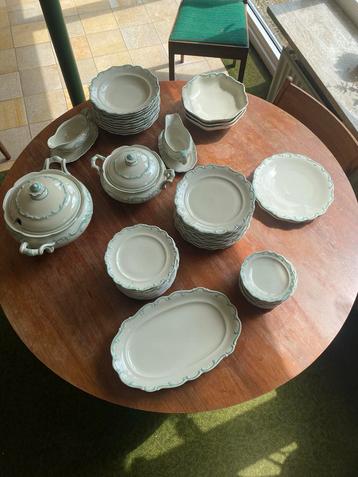 Servies Bavaria Schumann groene schulprand jaren 50 beschikbaar voor biedingen
