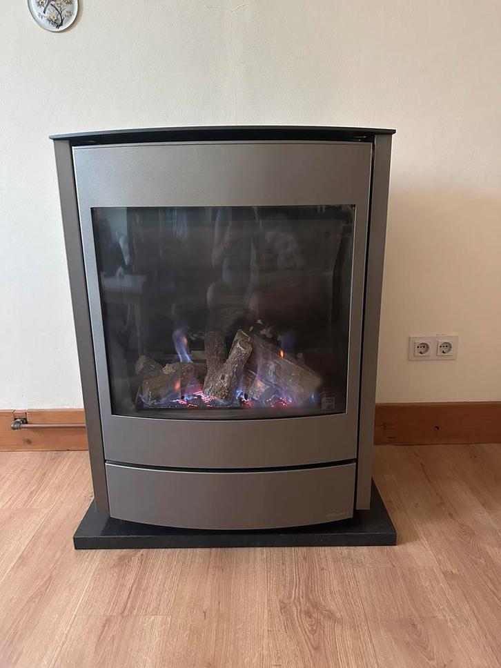 Bocal A19 gashaard in antraciet - zgan, Huis en Inrichting, Kachels, Zo goed als nieuw, Gaskachel, Gas, Ophalen