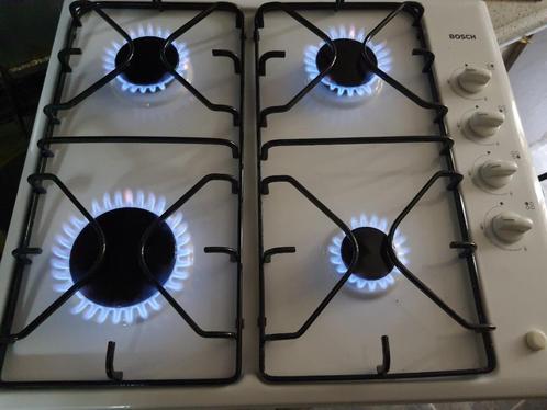 Vrijstaande Bosch kookplaat 4 pits met gasslang werkt Super, Witgoed en Apparatuur, Kookplaten, Zo goed als nieuw, Vrijstaand