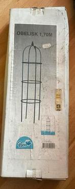 Obelisk 1.70m - Nieuw in doos, tuin ornament, Tuin en Terras, 100 cm of meer, Nieuw, Ophalen of Verzenden, Metaal