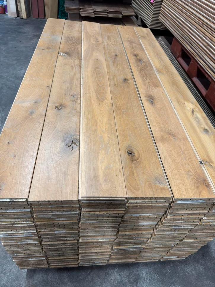 Eiken vloer 82 m2 massieve vloerdelen 15,7cm breed 1,8cm dik, Doe-het-zelf en Verbouw, Vloerdelen en Plavuizen, Zo goed als nieuw