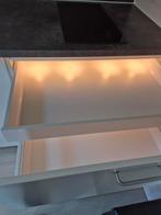 Compleet keukenblok met afzuigkap, Ophalen, 200 cm of meer, 150 tot 200 cm, 50 tot 75 cm