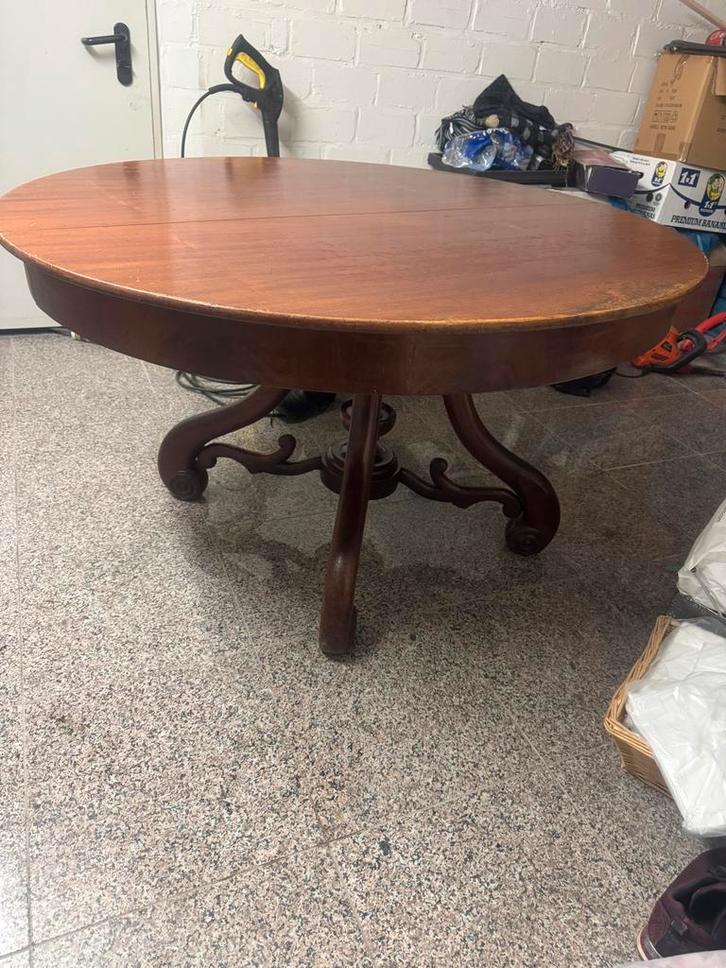 Antieke ovale tafel - restauratie nodig, Antiek en Kunst, Antiek | Meubels | Tafels, Ophalen