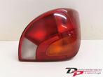Achterlicht rechts van een Mazda 121