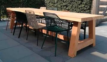Prachtige houten tuintafel op maat! beschikbaar voor biedingen