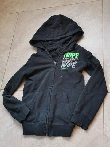 Zwarte Vest met 'Nope' Opdruk 134 140 beschikbaar voor biedingen