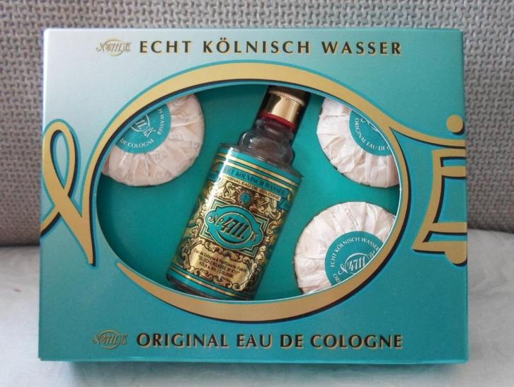4711 Geschenkset eau de cologne (30 ml) + drie zeepjes., Verzamelen, Parfumverzamelingen, Nieuw, Parfumfles, Gevuld, Ophalen of Verzenden