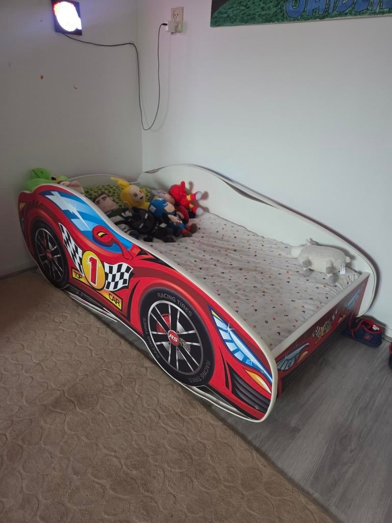 Leuk autobed voor kinderen, Gebruikt, 70 tot 85 cm, Ophalen of Verzenden, Lattenbodem