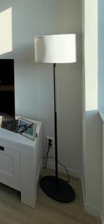 Vloerlamp Ikea, Huis en Inrichting, Lampen | Vloerlampen, Ophalen, Zo goed als nieuw, 150 tot 200 cm