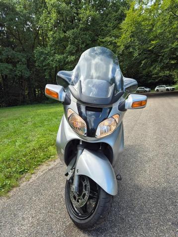 Suzuki AN650 Burgman - 2e eigenaar! nieuwe band & remmenset beschikbaar voor biedingen