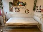 GRATIS! IJzeren witte IKEA bedframe voor eenpersoonsbed, Huis en Inrichting, Slaapkamer | Bedden, Overige materialen, 90 cm, Eenpersoons