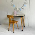 Vintage retro kleuterschool set tafel en stoeltje knutselset, Ophalen, Gebruikt, Onbekend, Onbekend