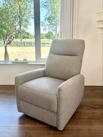Fauteuil, electrisch verstelbaar, Ophalen, Zo goed als nieuw