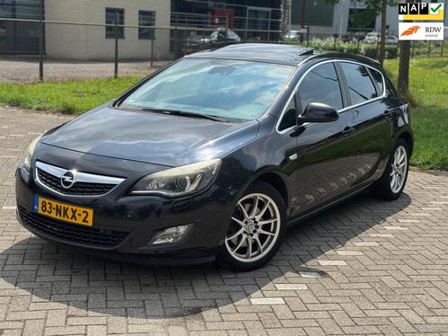 Opel Astra 1.7 CDTi Cosmo/Leder/Pano/H.Seats/NAvi, Auto's, Opel, Bedrijf, Te koop, Astra, ABS, Airbags, Airconditioning, Alarm