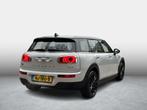 Mini Mini Clubman 1.5 Cooper Chili Business Plus Navigatie |, 136 pk, Gebruikt, Leder en Stof, Wit