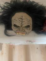 haloween masker s 2 stuks, Ophalen of Verzenden, Zo goed als nieuw