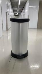 Curver pedaalemmer 30 liter, Ophalen of Verzenden, Zo goed als nieuw, Kunststof, 50 tot 75 cm