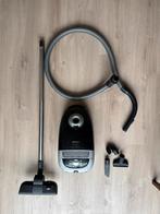 Miele stofzuiger Black Pearl 5000, Gebruikt, Stofzuiger, 2000 watt of meer, Ophalen