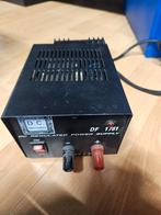 DF1761 gestabiliseerde voeding 13.8V 3A ( defect ), Ophalen of Verzenden, Gebruikt