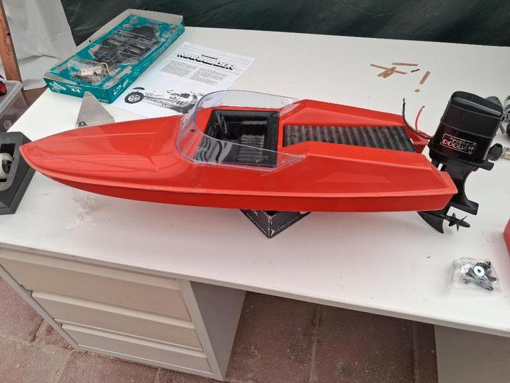 Robbe Prinzess met buitenboordmotor, Hobby en Vrije tijd, Modelbouw | Boten en Schepen, Gebruikt, Ophalen of Verzenden