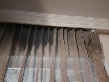 Gloednieuwe vitrage inbetween beschikbaar voor biedingen