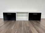 Witte tv meubel met zwarte deurtjes, Huis en Inrichting, Ophalen, Kunststof, Gebruikt, 100 tot 150 cm