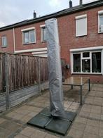 Kantelbare zweefparasol, Ophalen, Gebruikt, 2 tot 3 meter, Zweefparasol