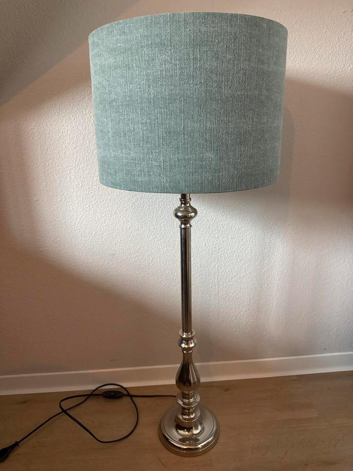 Staande lamp met kap - 93cm hoog, Huis en Inrichting, Lampen | Vloerlampen, Gebruikt, Minder dan 100 cm, Metaal, Ophalen of Verzenden