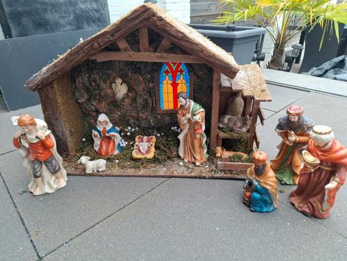 Kerststal met beelden, Diversen, Kerst, Zo goed als nieuw, Ophalen