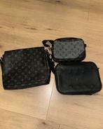 LV Trainer en Schoudertassen, Ophalen of Verzenden, Zo goed als nieuw, Zwart