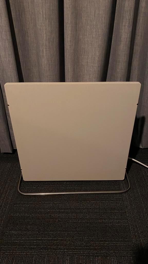 CLIMASTAR Ecostone energiezuinige radiator 50 x 50 cm, Doe-het-zelf en Verbouw, Verwarming en Radiatoren, Zo goed als nieuw, Radiator